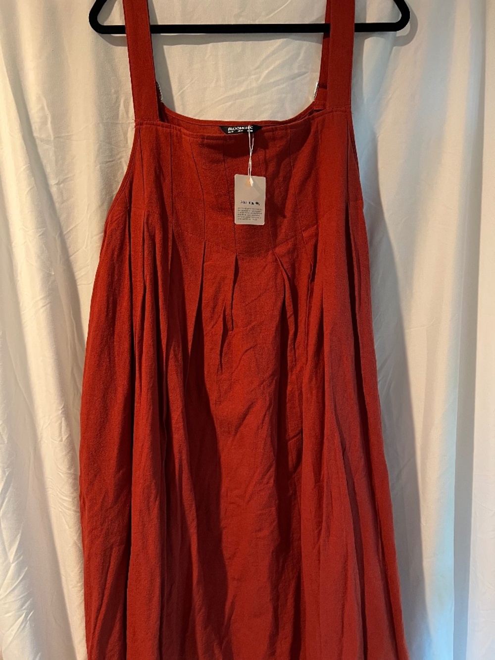 MAKE ME AN OFFER! 😊 NWT BloomChic dress size 26